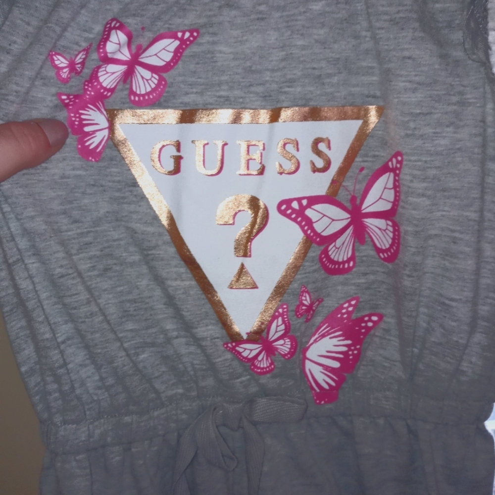 3t Guess jumper